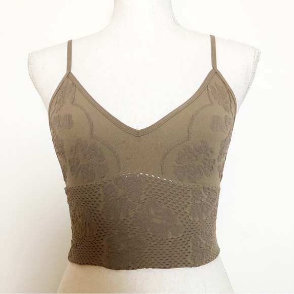 NWT INTIMATELY FREE PEOPLE Candy Textured Seamless Bralette in Sand XS/S - Picture 2 of 16